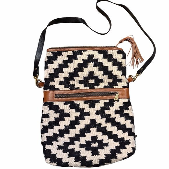 Patricia Nash Black, Beige and Brown Woven Women's Crossbody Bag - Picture 2 of 7